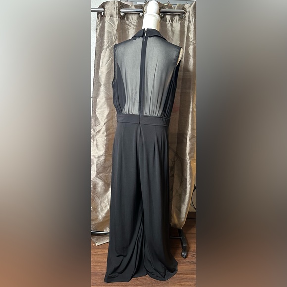 jumpsuit - Picture 4 of 8